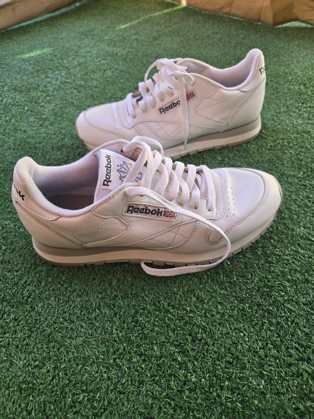 Reebok Classic  White Leather Sneakers
